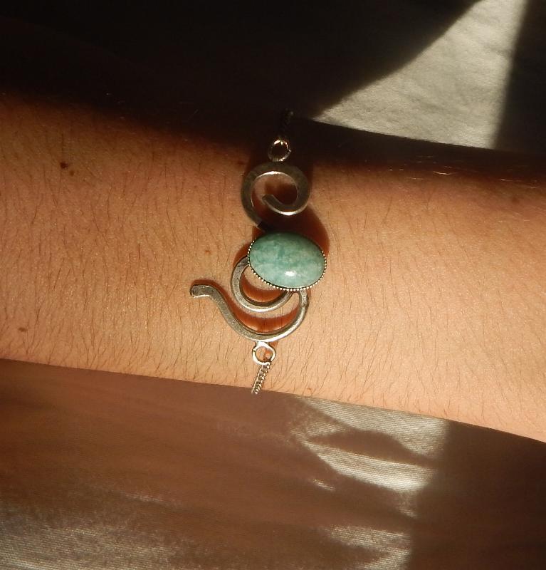 bracelet d'Amazonie sur chainette 