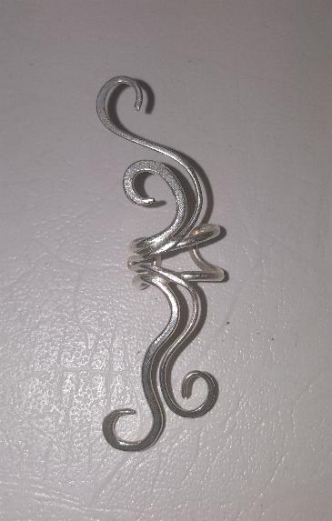 bague d'oreille Dans l'cume 